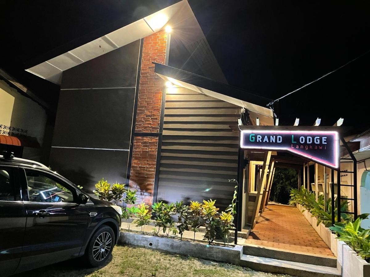 Grand Lodge Langkawi Pantai Cenang  Exteriör bild